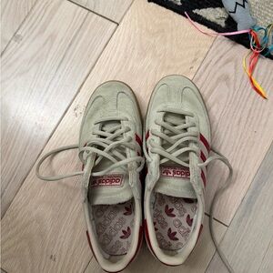 Adidas spezial sneakers- Beige and Red